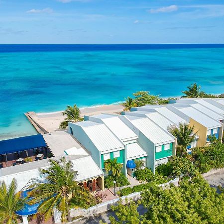 Osprey Beach Hotel Cockburn Town Екстериор снимка