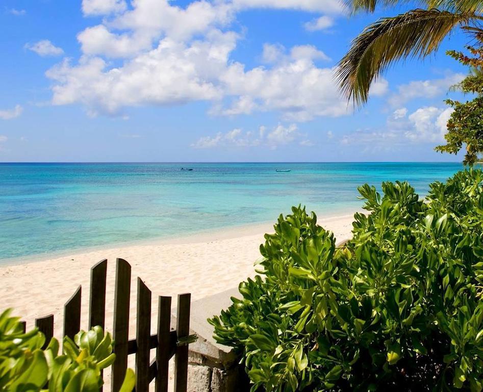Osprey Beach Hotel Cockburn Town Стая снимка