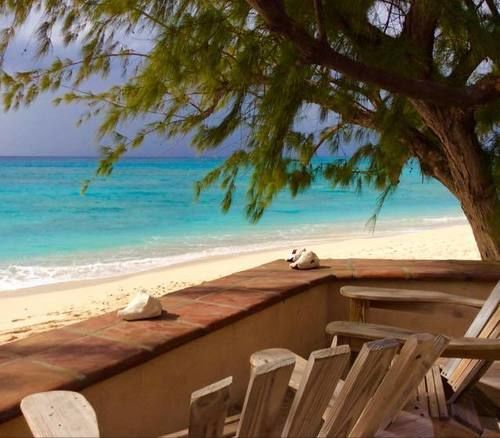 Osprey Beach Hotel Cockburn Town Екстериор снимка